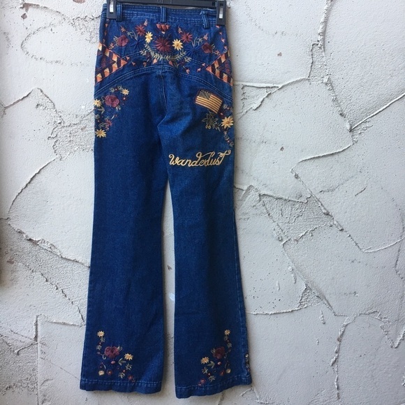 Spell & the Gypsy Collective Wanderlust Embroidered Jeans size XS - Picture 7 of 15